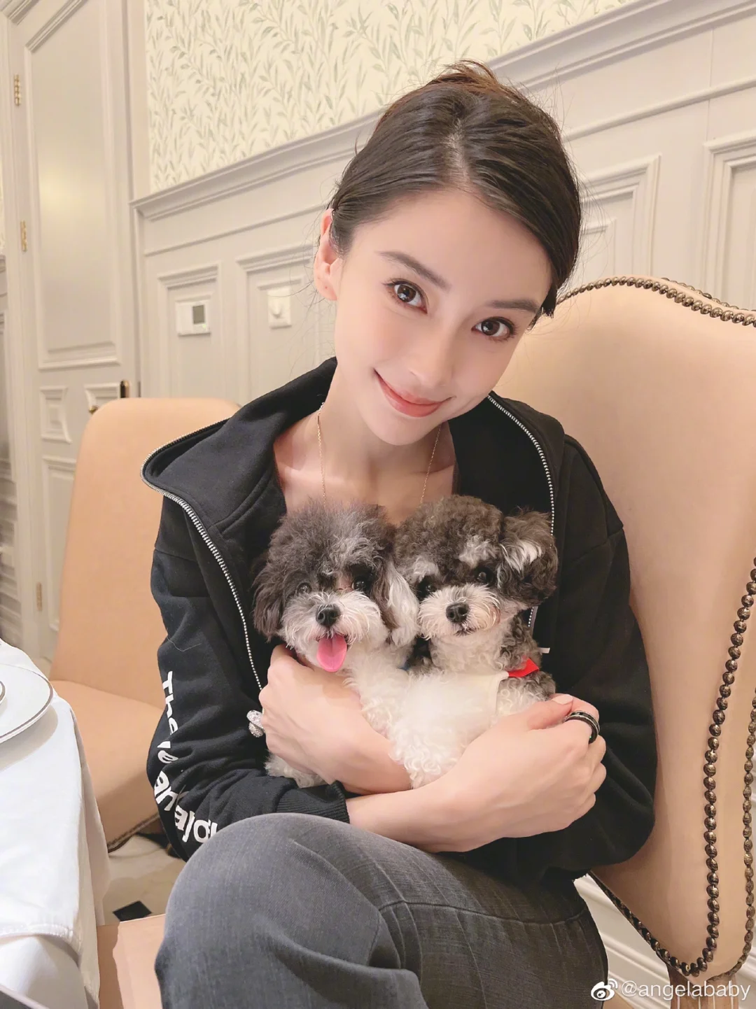 钱包买啥颜色的好_钱包买黑色的好吗_tp钱包买babydoge